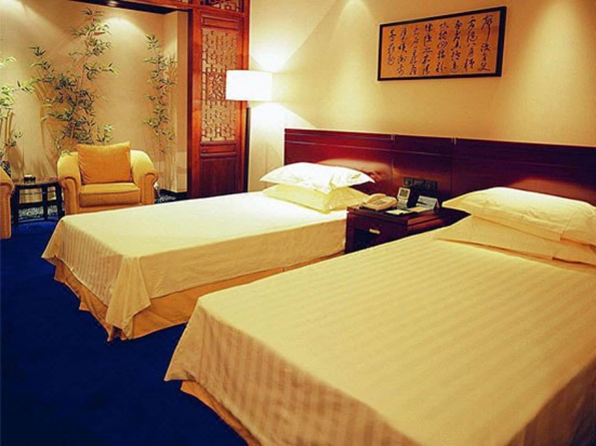 Beijing Poly Plaza Hotel Exterior photo