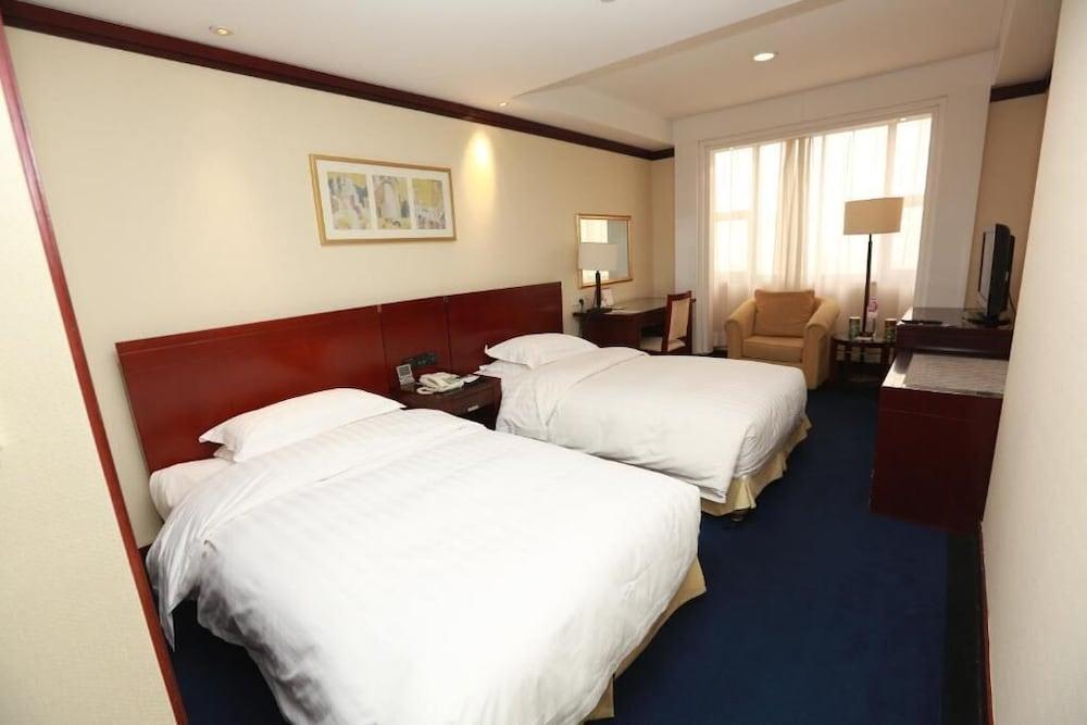 Beijing Poly Plaza Hotel Exterior photo