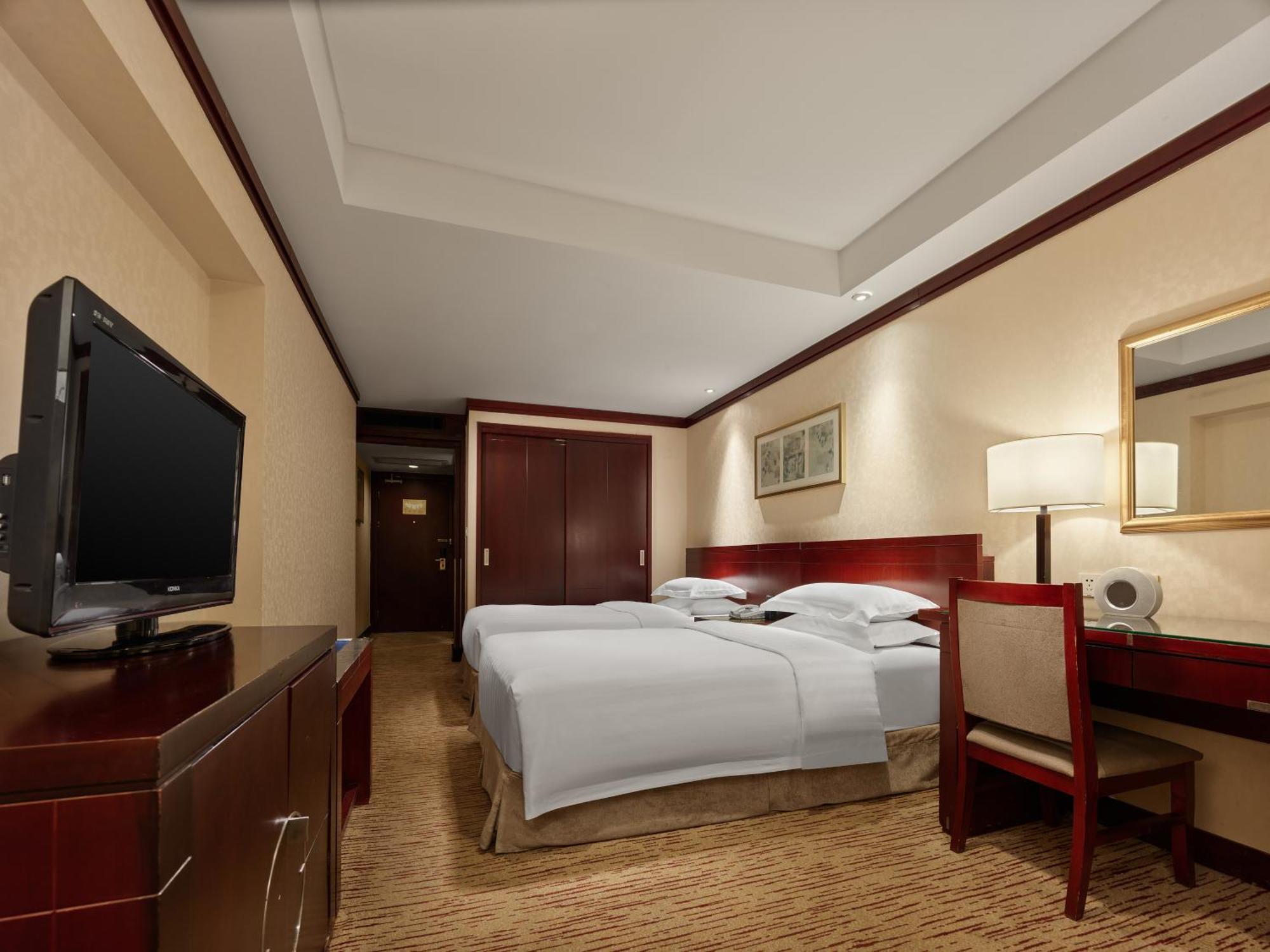 Beijing Poly Plaza Hotel Exterior photo