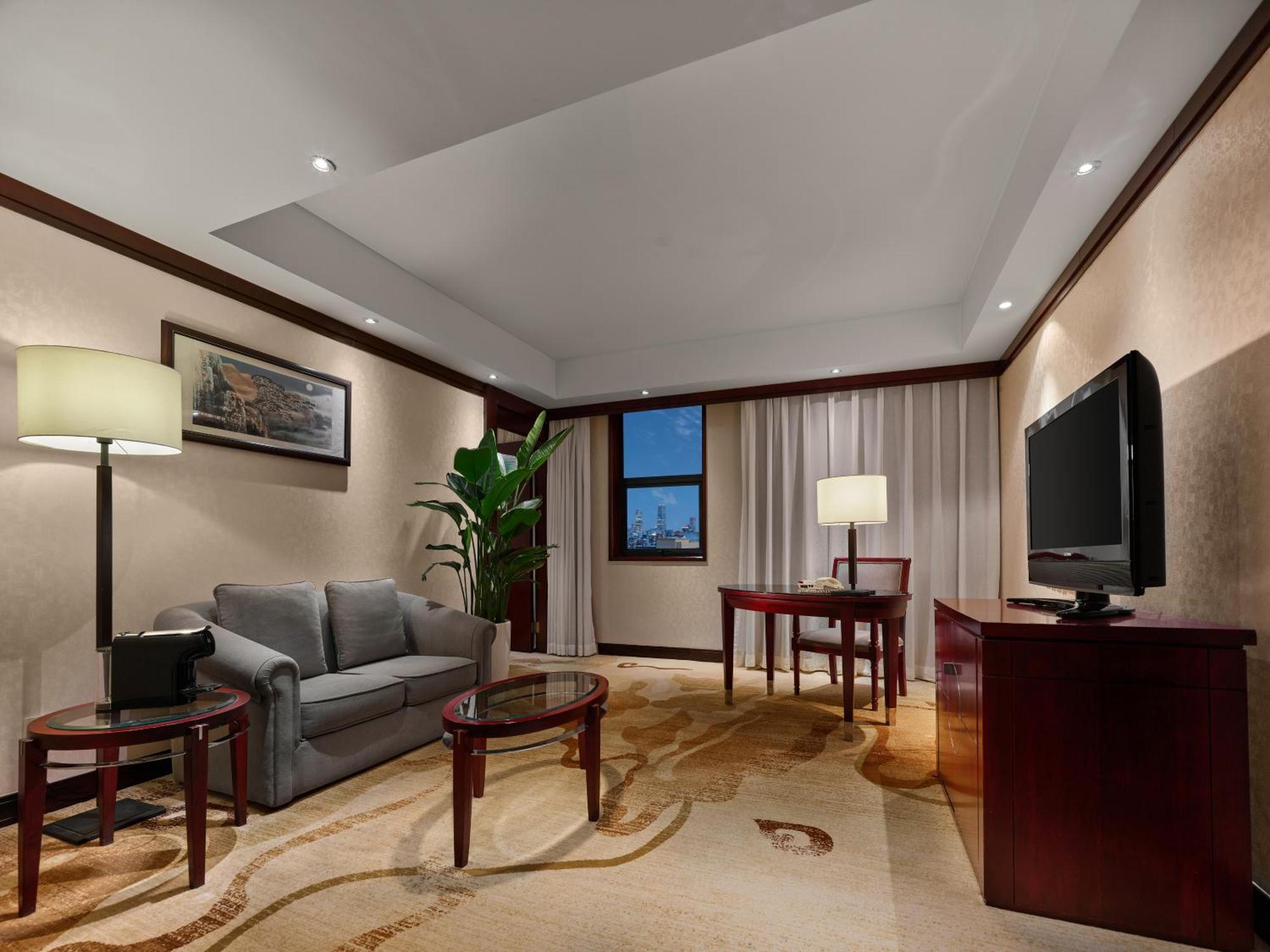 Beijing Poly Plaza Hotel Exterior photo